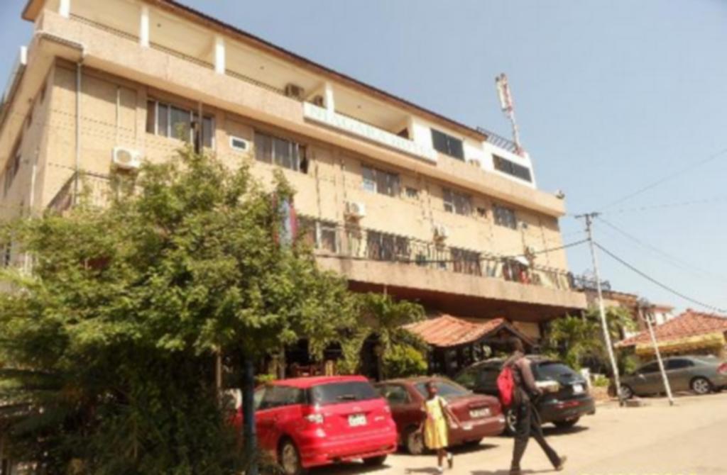 Niagara Inn Accra Exterior photo